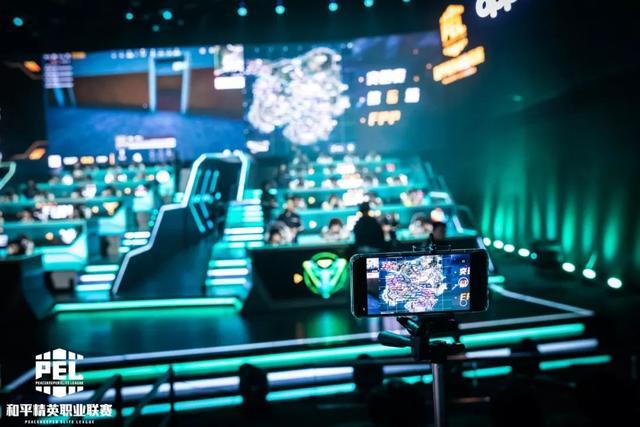 职业赛事的 职业赛事的