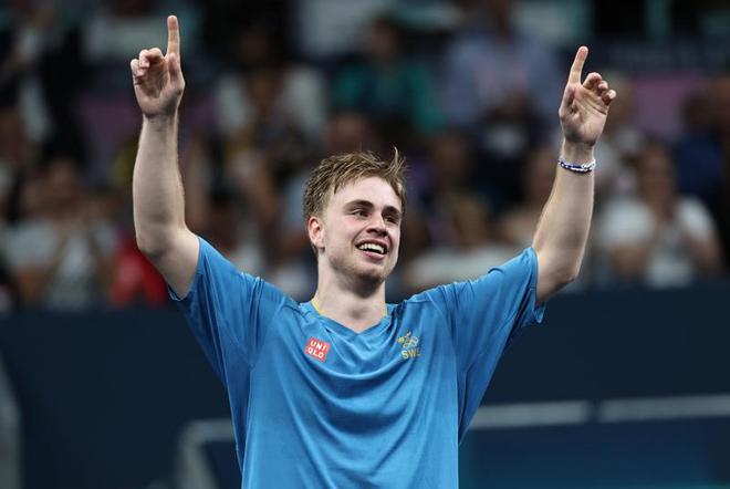 雄鹿和湖人 雄鹿和湖人