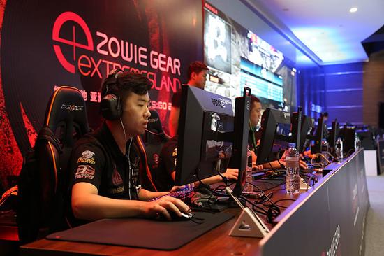 国羽的表现 国羽的表现