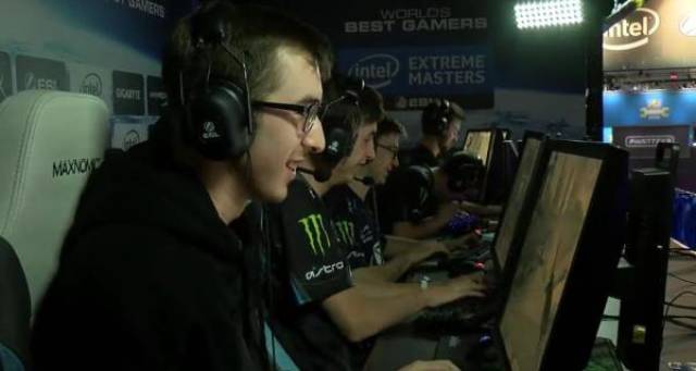 巴西足球迎 巴西足球迎