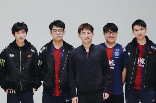 還穩定了球 還穩定了球